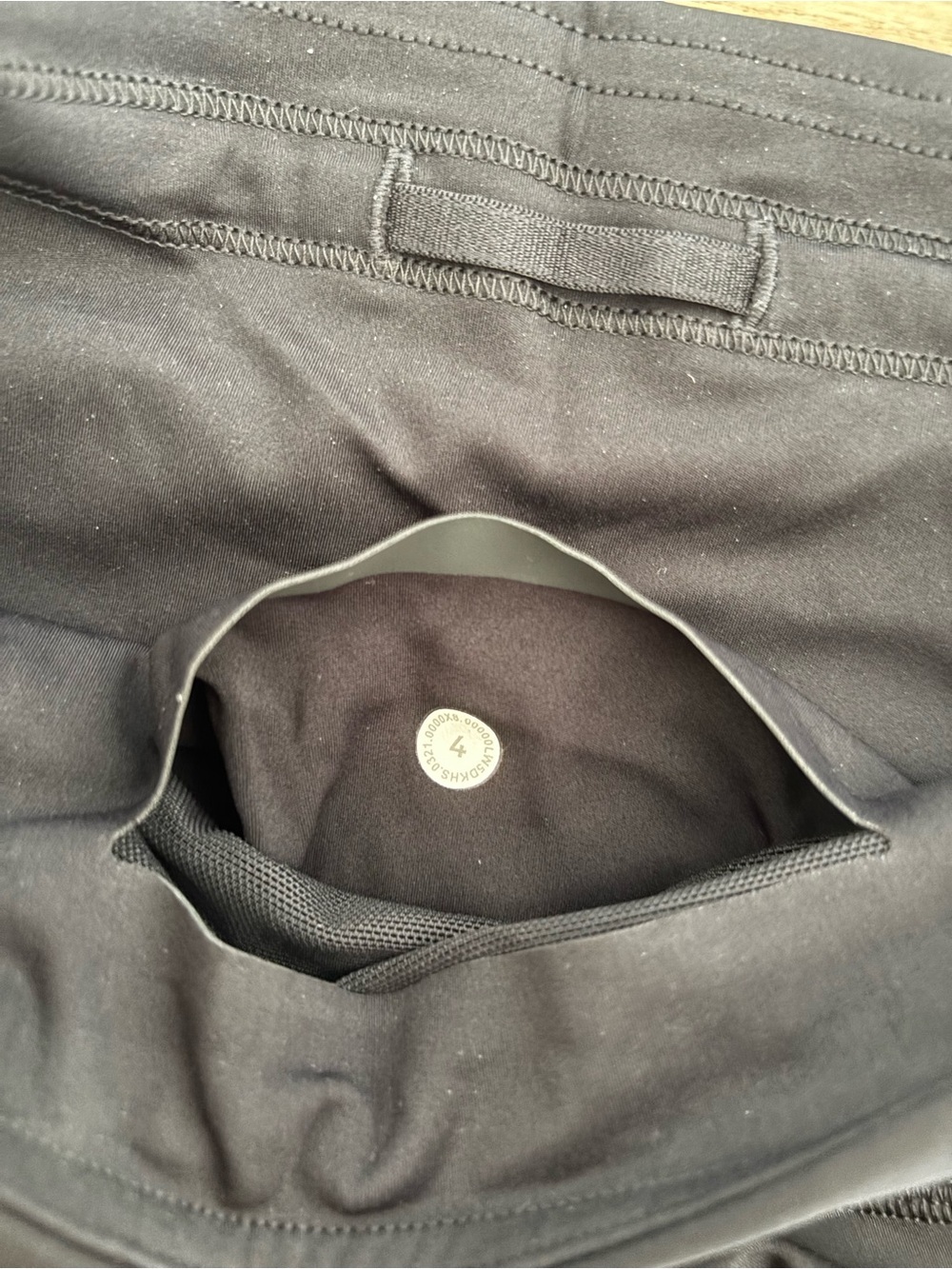 Lululemon Base Pace High-Rise Reflective Tight 25" in Black - Picture 8 of 8